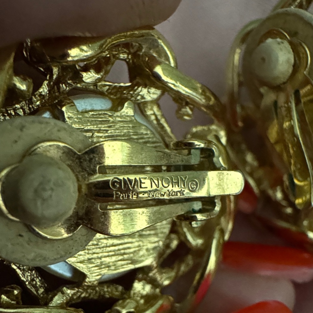 Givenchy Gold and Pearl Earrings - Picture 6 of 6